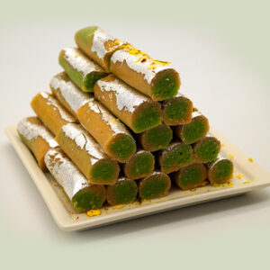 KAJU PISTA ROLL